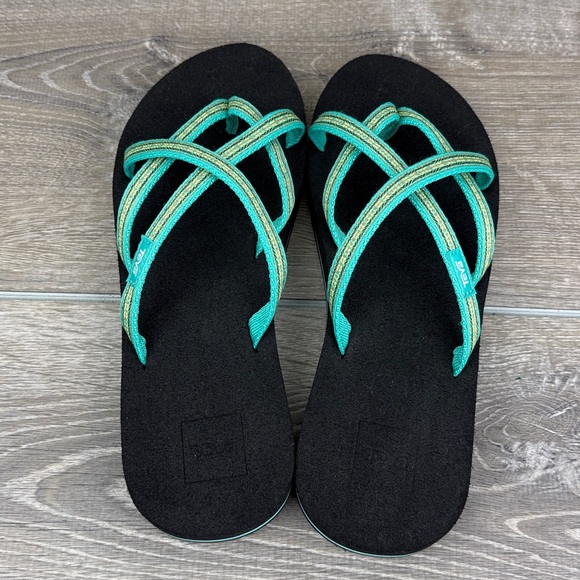 Teva Olowahu Mush Women's Sz 9 Black Teal Geometric Flip Flop Strappy Sandals - Picture 5 of 11